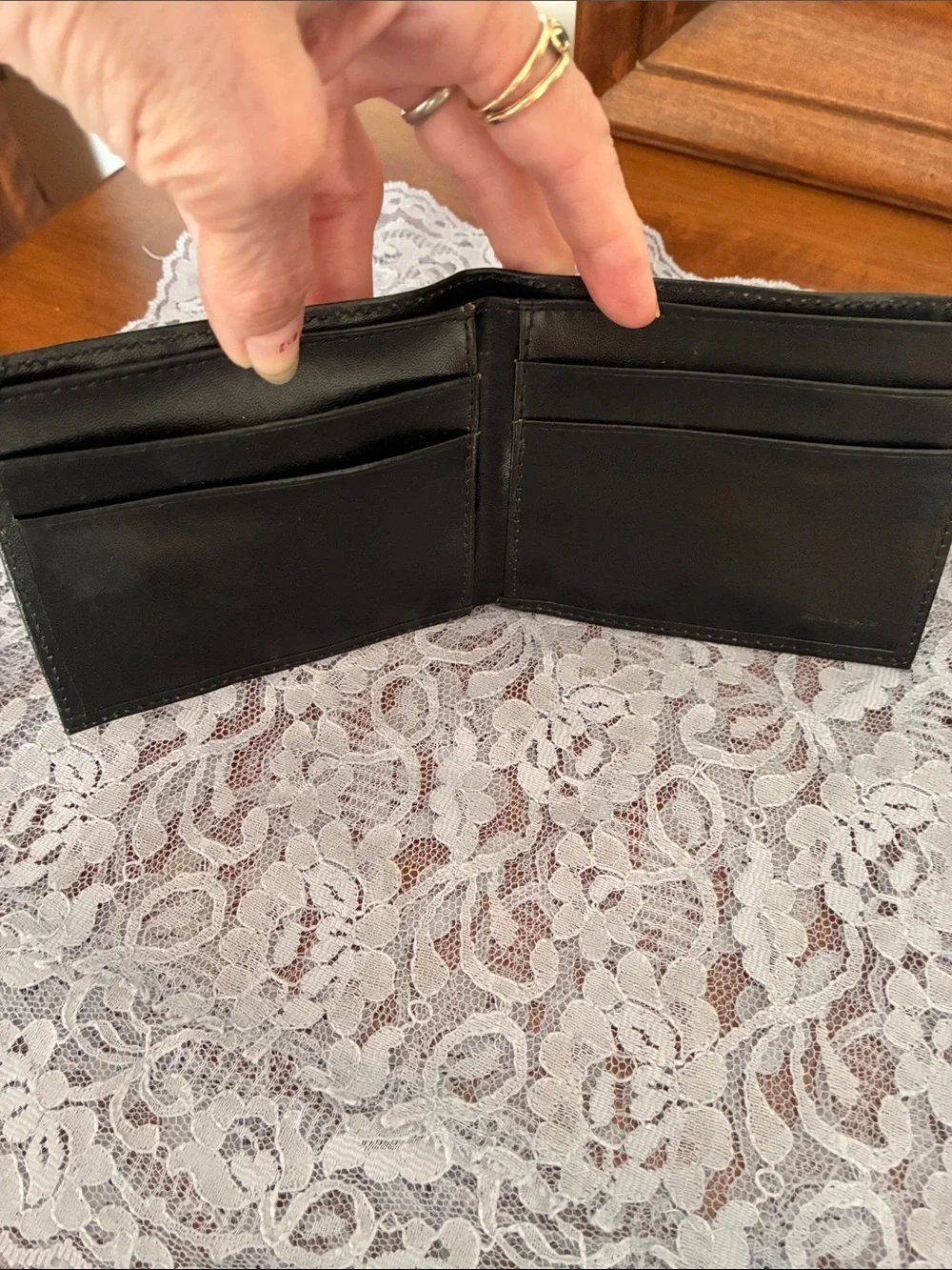 Buxton Black Leather Men’s Bifold Wallet with Gift Box
